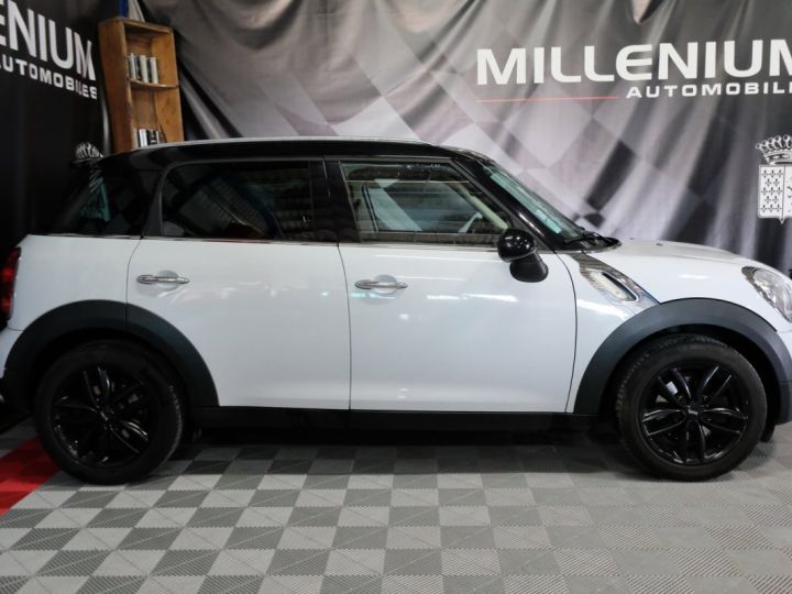 Mini Countryman COOPER 122CH PACK CHILI Blanc - 6