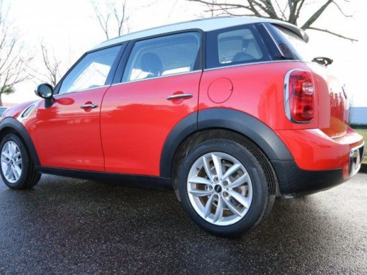 Mini Countryman COOPER 122cv BVA      Essence ROUGE TOIT BLANC - 12