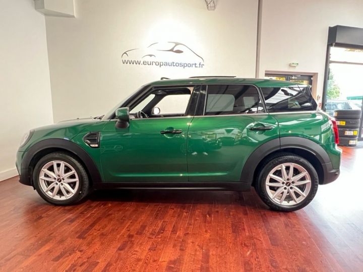 Mini Countryman COOPER D  150CH  JOHN COOPER WORKS BVA8 Vert C - 4