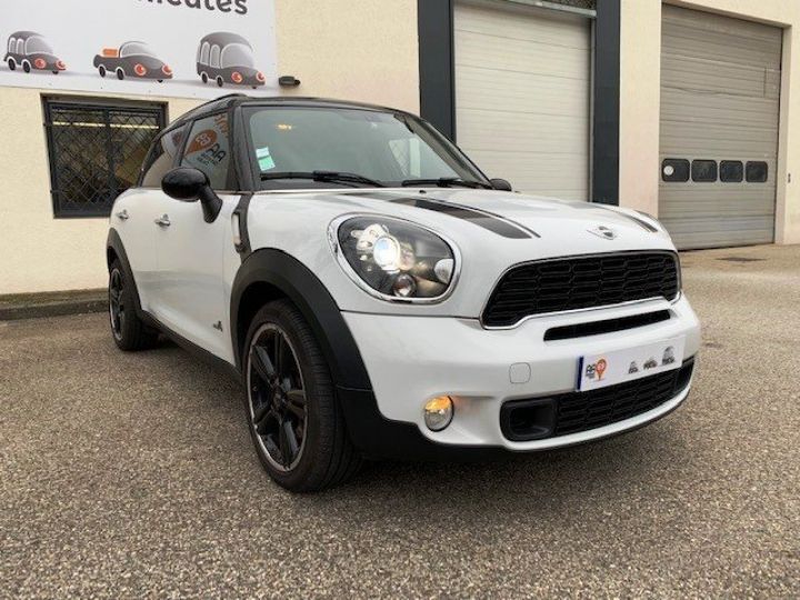 Mini Countryman COOPER S 184 CV ALL4 PACK RED HOT CHILI BVA      Essence BLANC - 1