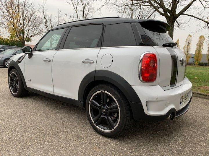 Mini Countryman COOPER S 184 CV ALL4 PACK RED HOT CHILI BVA      Essence BLANC - 22