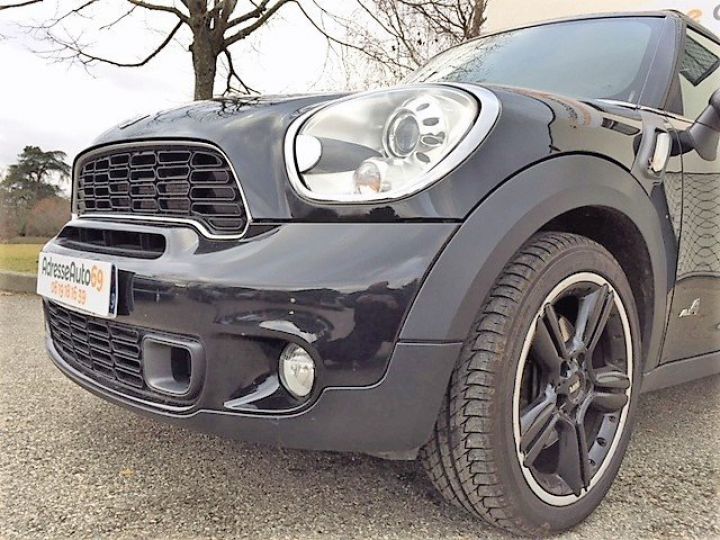 Mini Countryman COOPER S ALL4 184CV PACK RED HOT CHILI      Essence NOIR - 24