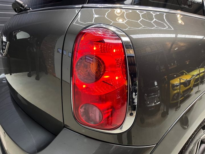 Mini Countryman R60 184 ch Cooper S Pack Red Hot Chili Gris - 33