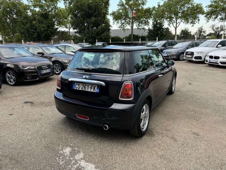 Mini One cooper 1.6 d 110 ch boite auto toit pano- gps cuir Gris - 5