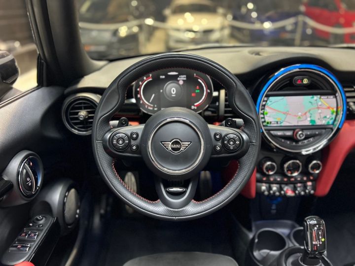 Mini One COOPER CABRIOLET (F56) LCI JCW 2.0i 231 cv JCW Noir - 17