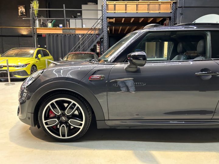 Mini One HATCH 3 PORTES F56 LCI John Cooper Works 231 cv BVA8 - ECHAPPEMENT JCW Gris - 42