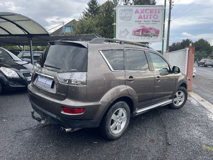 Mitsubishi Outlander 2.2  140cv 4WD  Marron - 2