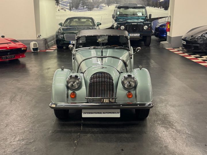 Morgan Plus 4 2.0 Gris - 4