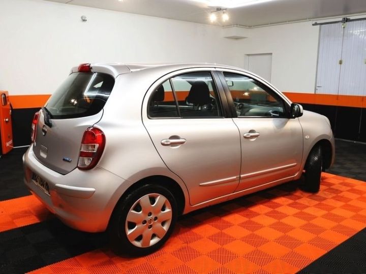 Nissan Micra 1.2 80CH ACENTA Gris C - 2