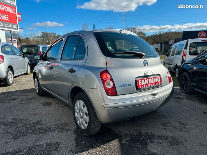 Nissan Micra 1.2 80Ch Acenta 5P Gris - 5