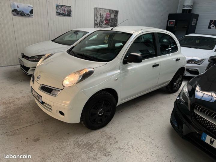 Nissan Micra 1.2 essence 65ch Blanc - 2