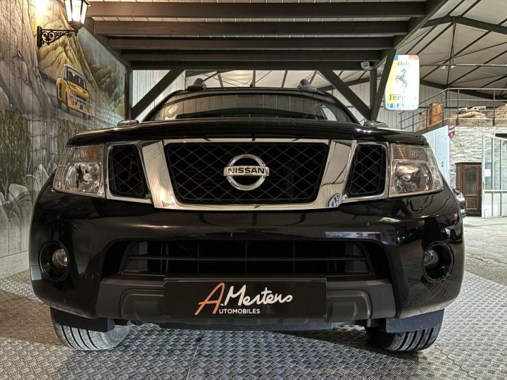 Nissan Navara 2.5 DCI 190 CV DOUBLE CABINE Noir - 3