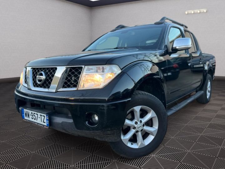 Nissan Navara DOUBLE CAB 2.5 DCI 175 SE + COUVRE BENNE Noir - 1