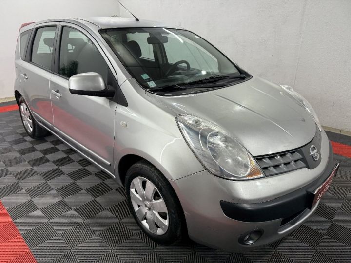 Nissan Note 1.5 l dCi 86 ch Mix Gris Clair - 4