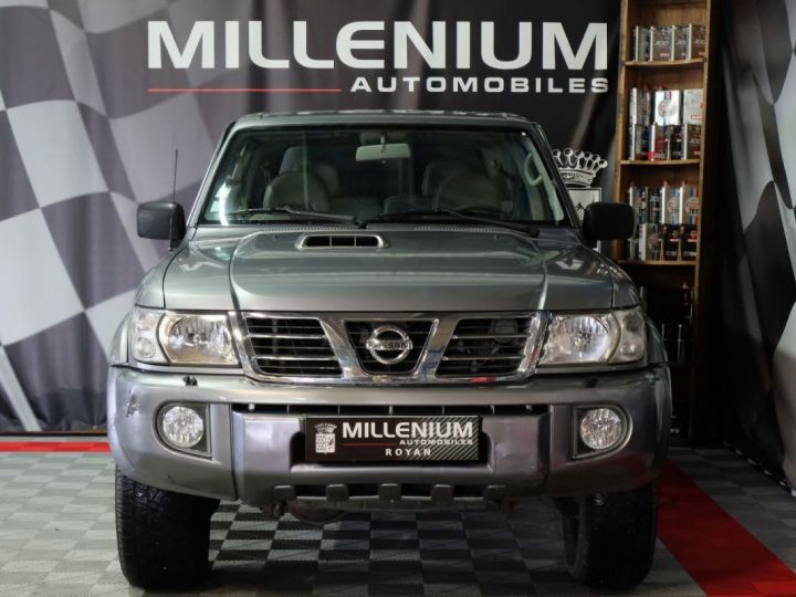 Nissan Patrol GR 3.0 VDI 158CH Gris C - 3