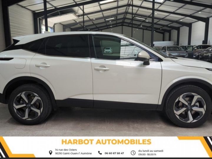 Nissan Qashqai 1.3 mild hybrid 158cv xtronic n-connecta + pack hiver Blanc lunaire - 3