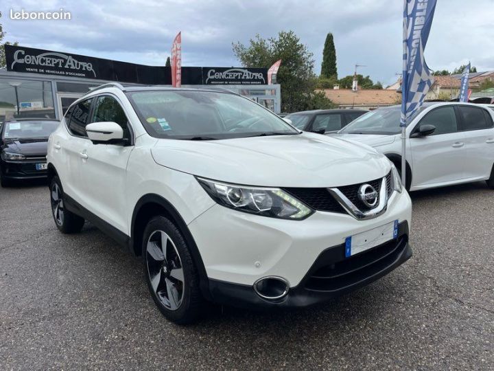 Nissan Qashqai 1.5 dci 110 cv Blanc Occasion - 1