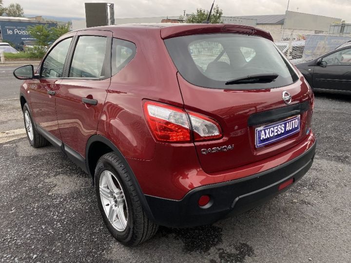 Nissan Qashqai 1.5 dCi 110 Visia Bordeaux - 9