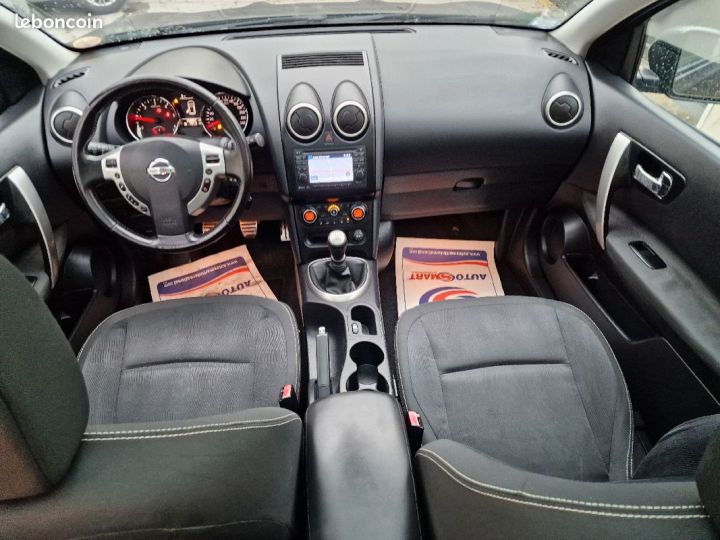 Nissan Qashqai 1.5 dci 110ch connect édition Noir - 4