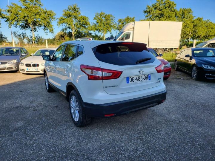 Nissan Qashqai 1.6 dci 130 ch connect edition toit pano Blanc - 4