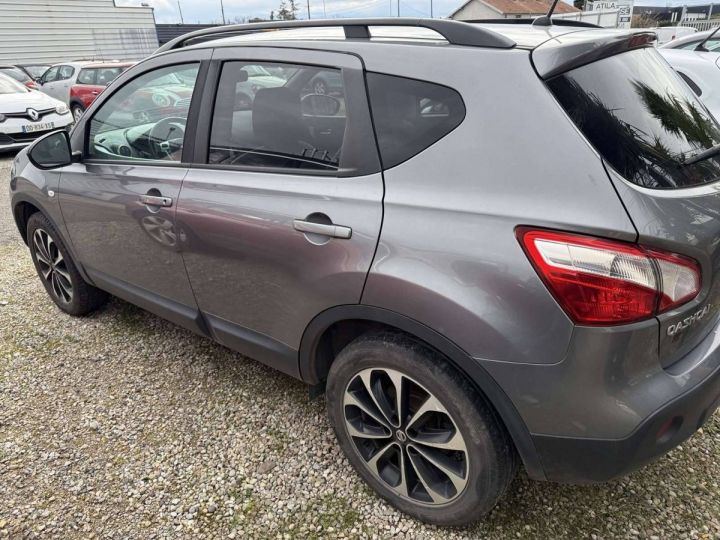 Nissan Qashqai 1.6 dCi 130 FAP Connect Edition GRIS - 3