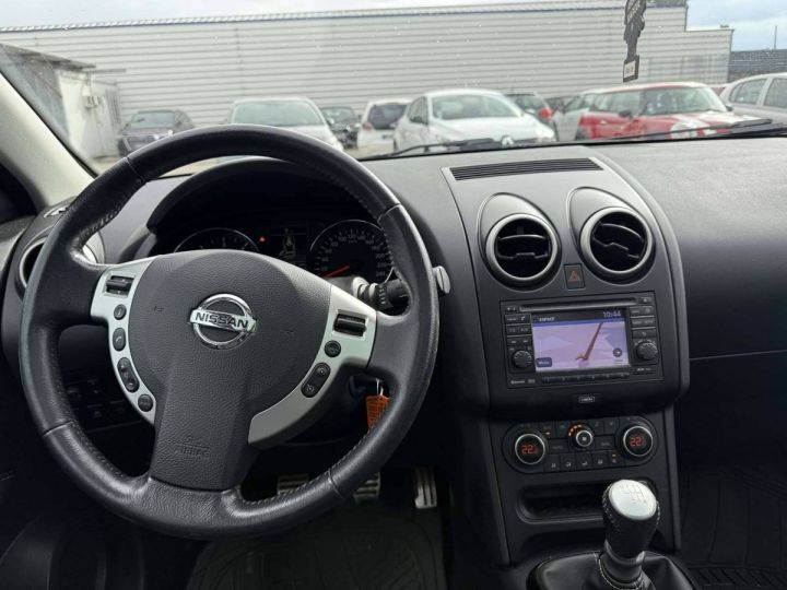 Nissan Qashqai 1.6 dCi 130 FAP Connect Edition GRIS - 10