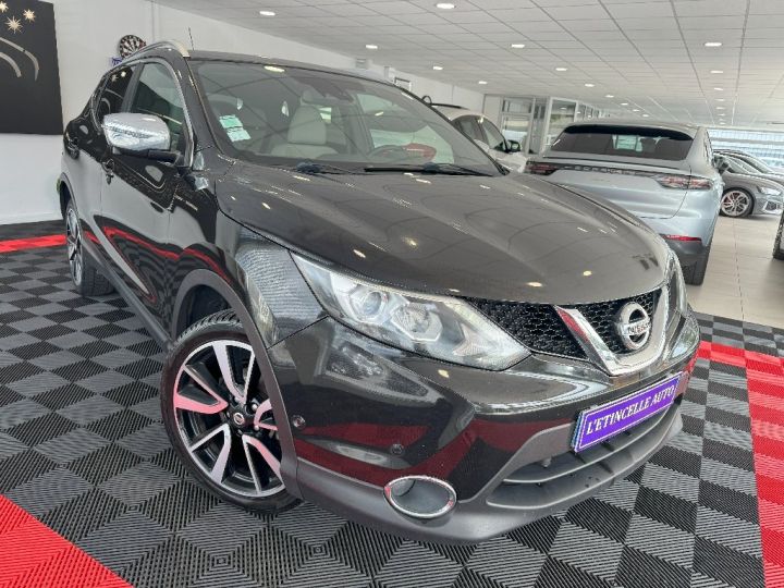 Nissan Qashqai 1.6 dCi 130 Stop/Start All-Mode 4x4-i Tekna Noir - 4