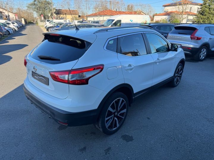 Nissan Qashqai 1.6 DCI 130ch Tekna 4X4 Blanc - 5