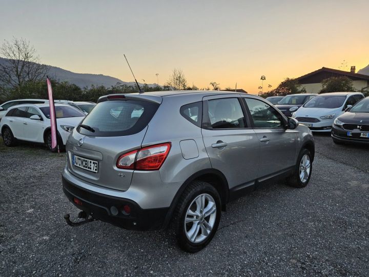 Nissan Qashqai 2.0 dCi150 FAP Acenta 4x4 E5 GRIS - 4