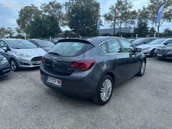 Opel Astra 1.7 cdti 125 ch cosmo fap gps Gris - 5