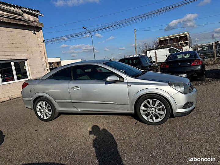 Opel Astra 1.9 CDTI150 COUPE CABRIOLET  - 4