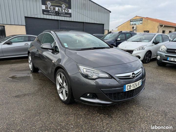 Opel Astra gtc 2.0 cdti 165 ch sport pack start-stop 1er main son audio infinity Gris - 1