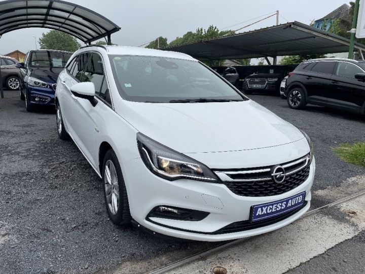 Opel Astra SPORTS TOURER 1.6 CDTI 136 ch Start/Stop Innovation Blanc - 10