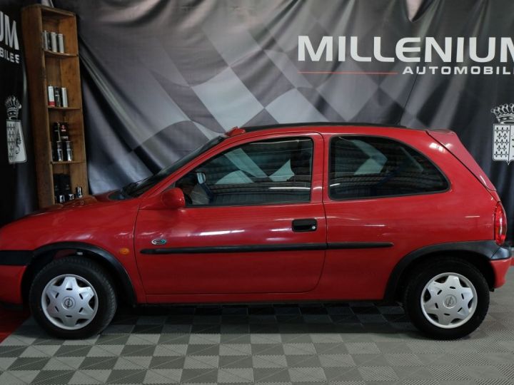 Opel Corsa 1.2 16V 65CH JIMMY 3P Rouge - 6