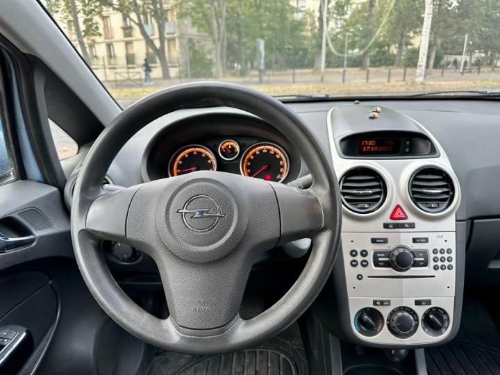 Opel Corsa IV 1.2 TWINPORT 80 ENJOY BLEU - 12