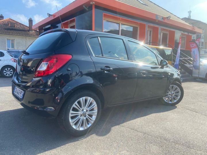 Opel Corsa IV phase 2 1.4 TWINPORT 100 COSMO Noir - 4