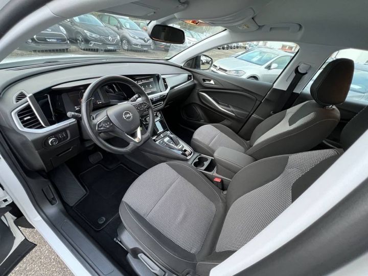 Opel Grandland X 1.2 Turbo 130ch Design&Tech BVA8 1erMain 19,000Kms GPS Caméra TVA20% 21,500€ H.T. Garantie12Mois Constructeur BLANC - 12