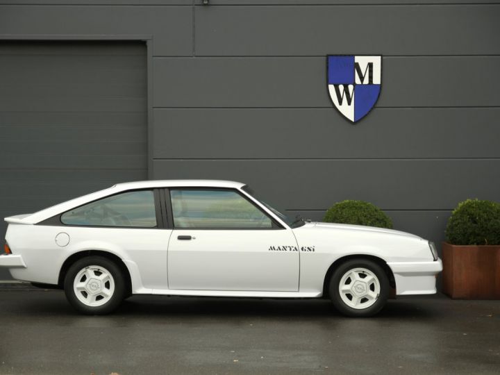 Opel Manta B GSI Hatchback Same Owner since 1990 Blanc - 4