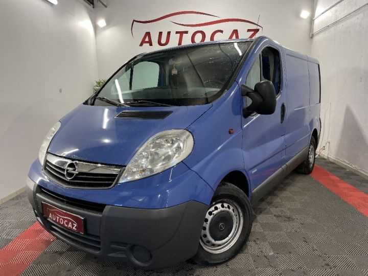 Opel Vivaro FOURGON 2.0 CDTI 115 PACK CLIM Bleu - 1