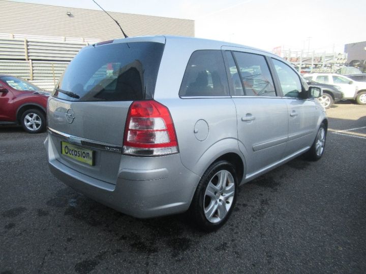 Opel Zafira 1.9 CDTI - 100 ch FAP Enjoy Gris Clair - 4