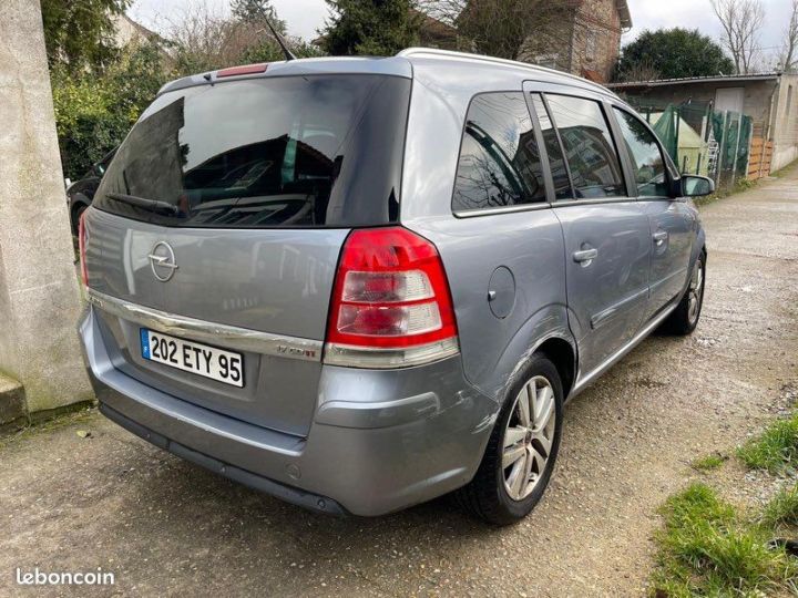 Opel Zafira 7 places phase 2 1.7 125cv Autre - 4