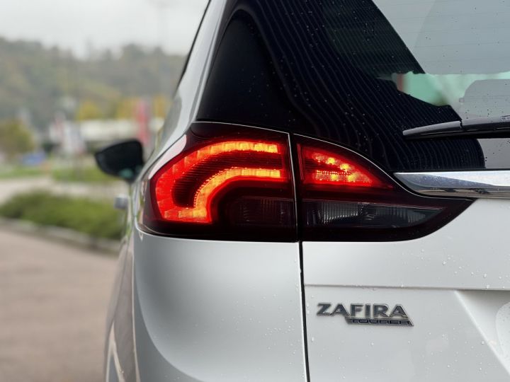 Opel Zafira OPC LINE 170CH 2.0CDTI 1ER MAIN Blanc Métallisé - 10