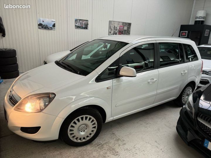 Opel Zafira Zaira 1.8 ess 120ch Family 7 places Blanc - 2