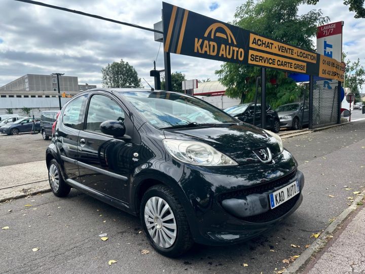 Peugeot 107 1.0 URBAN 5P NOIR - 2