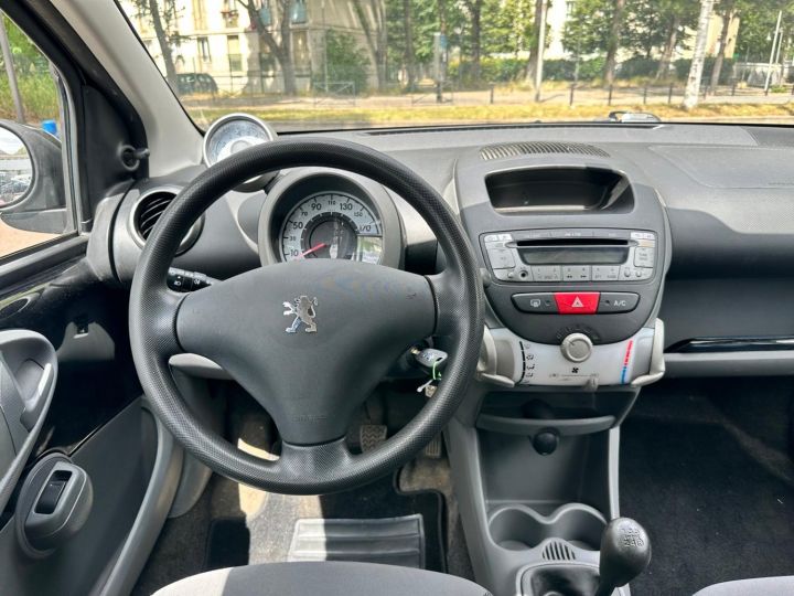 Peugeot 107 1.0 URBAN 5P NOIR - 13