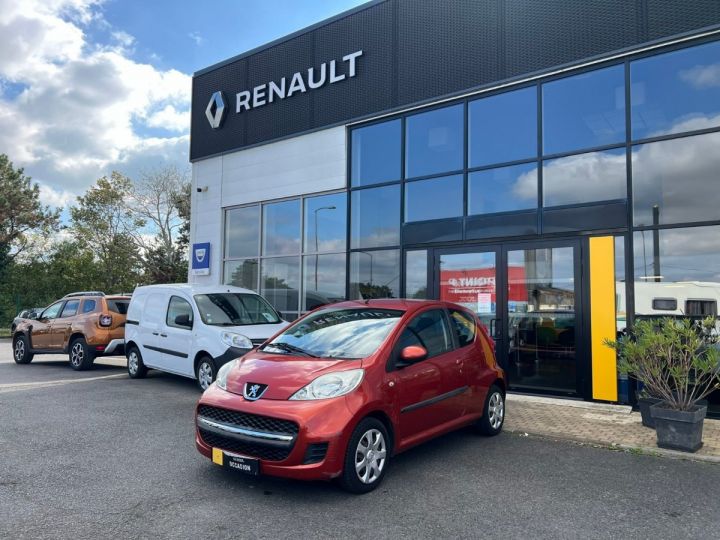 Peugeot 107 1.0e 12V 68ch BLUE LION Urban Orange - 3