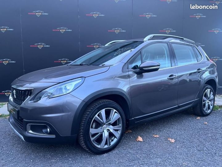 Peugeot 2008 1.2 110ch ALLURE BV6 Gris - 1