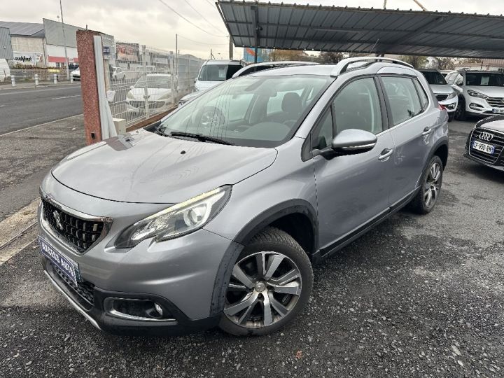 Peugeot 2008 1.2 110ch SetS Allure Gris - 1