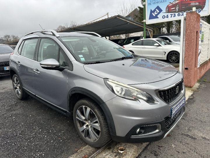 Peugeot 2008 1.2 110ch SetS Allure Gris - 10