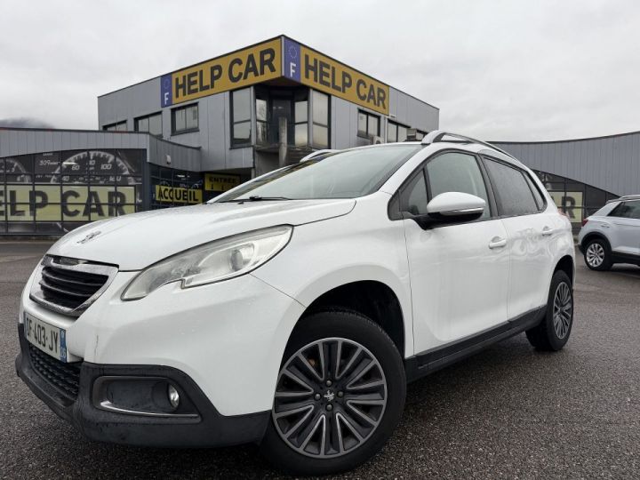 Peugeot 2008 1.2 82 ALLURE Blanc - 1